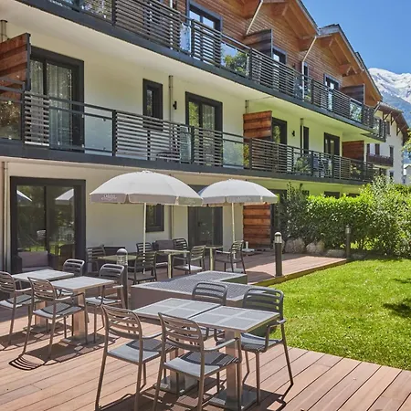 Odalys Isatis Aparthotel 4*