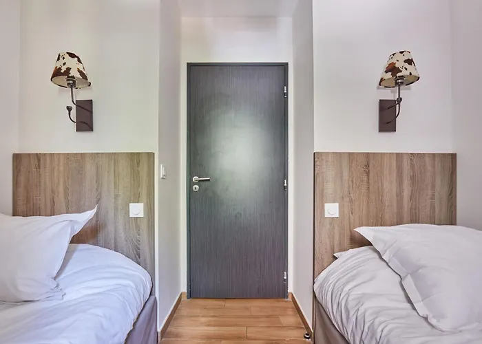 Odalys Isatis Aparthotel 4*