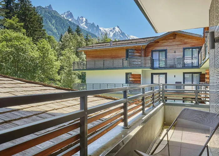 Aparthotel Odalys Isatis 4*