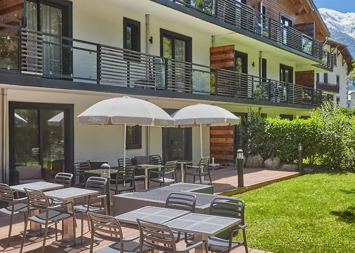 Odalys Isatis Aparthotel 4*